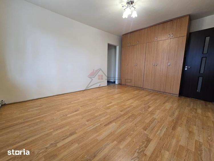 Etaj 2 - Mircea cel Batran, 2 camere, liber - 4