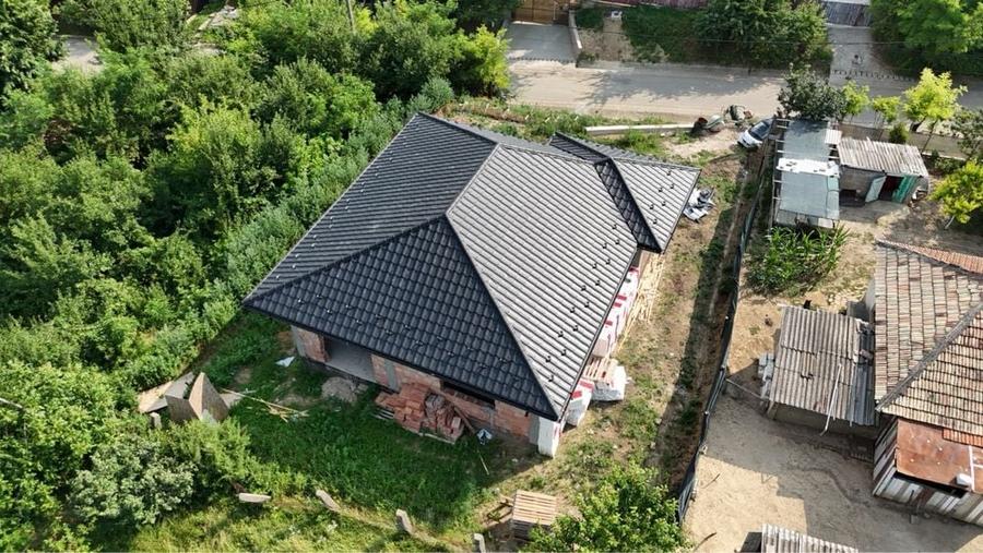 Casă cu 3 camere în Dancaș