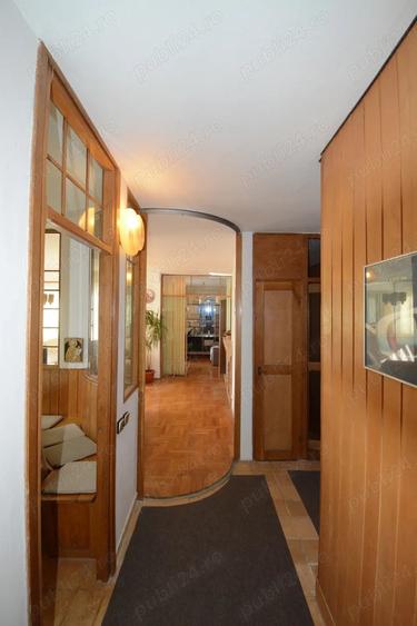 Apartament cu 4 camere decomandat, mobilat în Centrul Civic