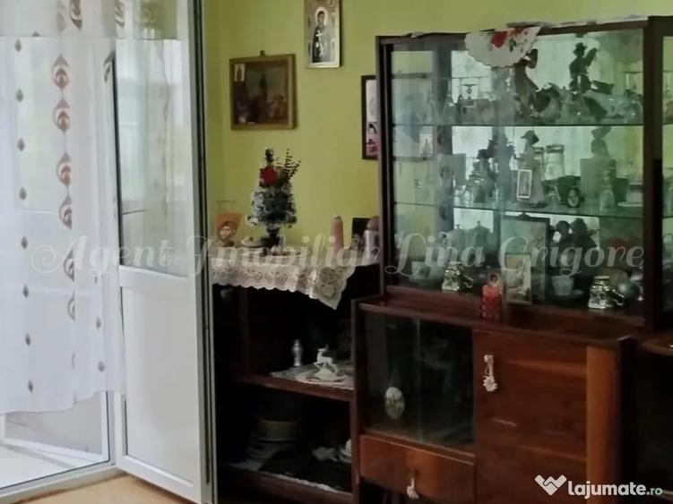Apartament cu 2 camere decomandat în Gară