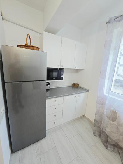 Apartament cu 2 camere semidecomandat în Militari