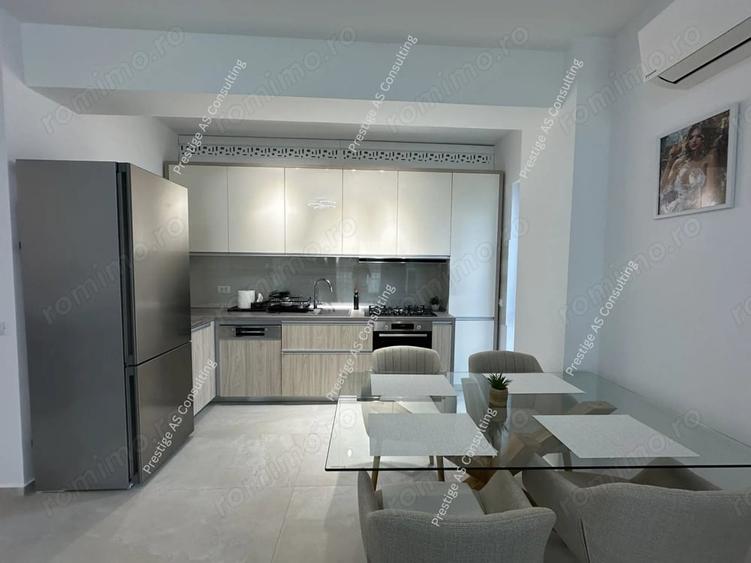 Apartament cu 2 camere semidecomandat în Giroc