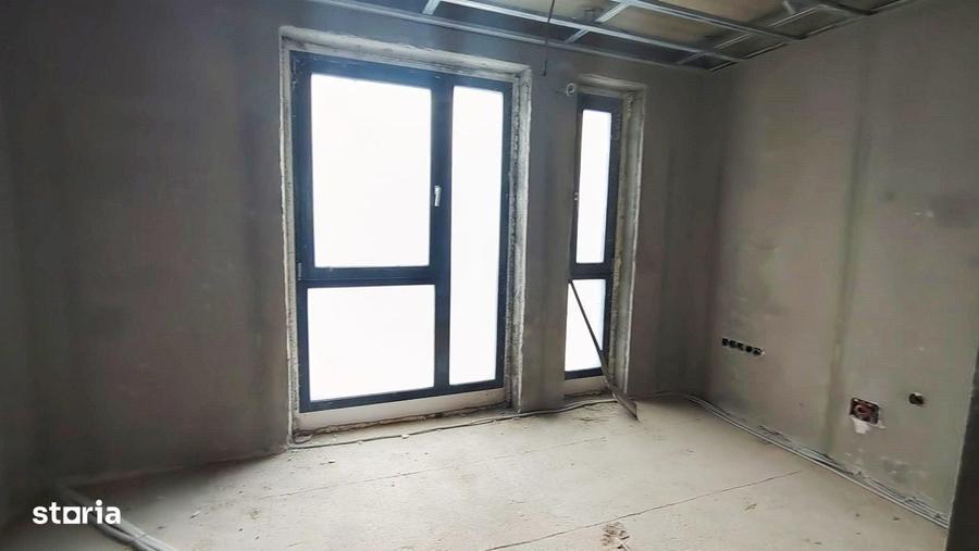 Casă cu 4 camere cu Teren 275 Mp în Europa