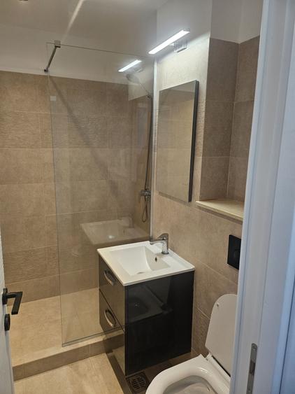 Apartament cu 2 camere semidecomandat în Tomis Nord