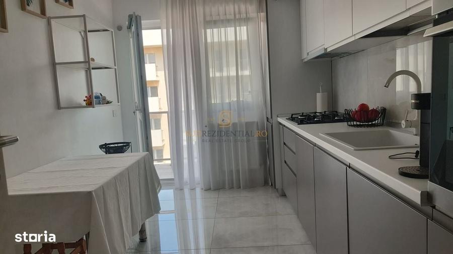 Apartament cu 3 camere decomandat în Central
