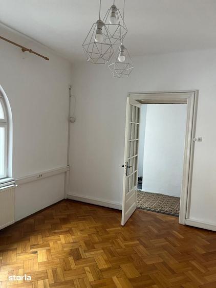 Spațiu comercial, de 79.34 mp, în Domenii