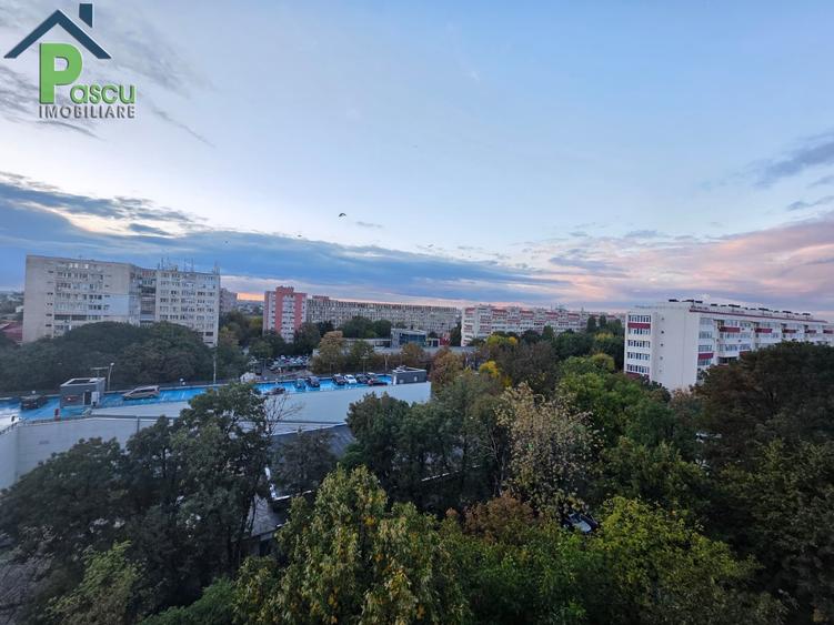 Apartament cu 2 camere semidecomandat în Eroii Revoluției