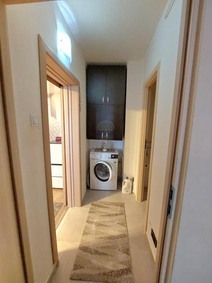 Apartament cu 2 camere semidecomandat, mobilat în Drumul Taberei