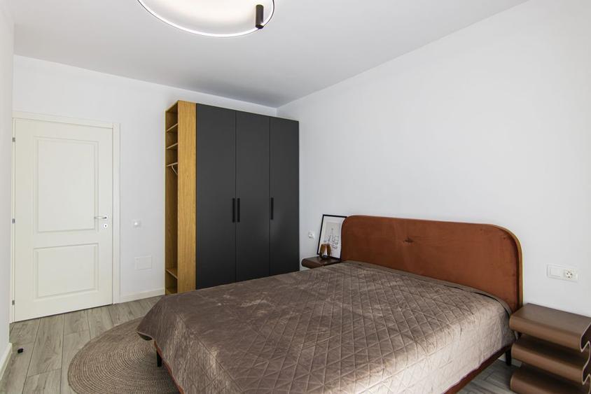 Apartament cu 2 camere decomandat, mobilat în Central