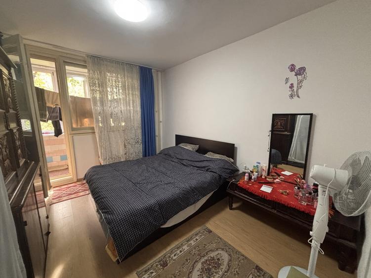 Apartament cu 3 camere decomandat în 1 Decembrie 1918