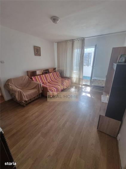 Apartament cu 2 camere semidecomandat în Alexandru cel Bun
