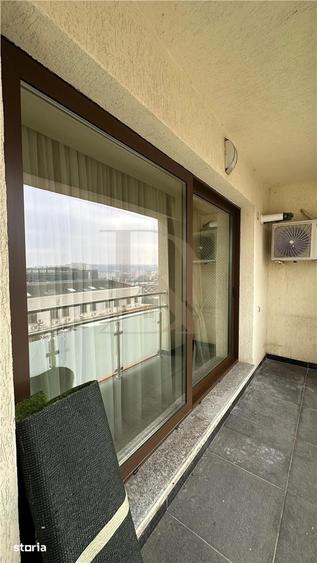 Centru - Palas , apartament 3 camere , 85 mp , loc de parcare - 15