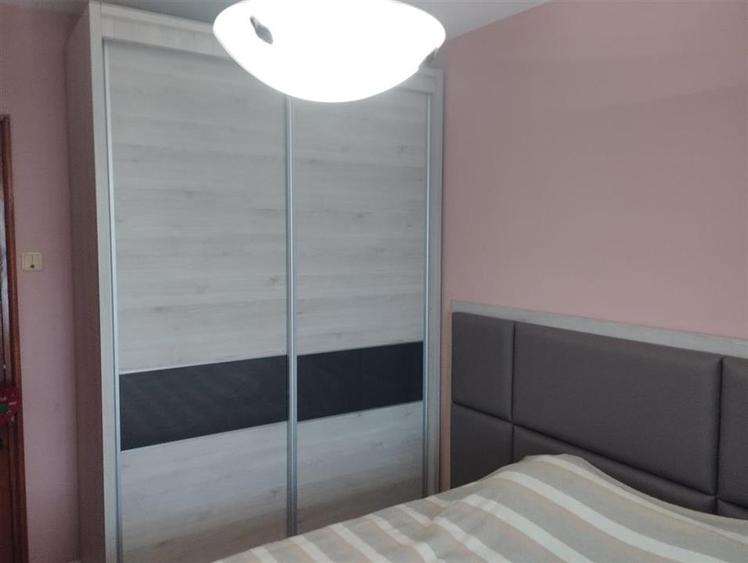 Apartament cu 4 camere decomandat, mobilat în Nord