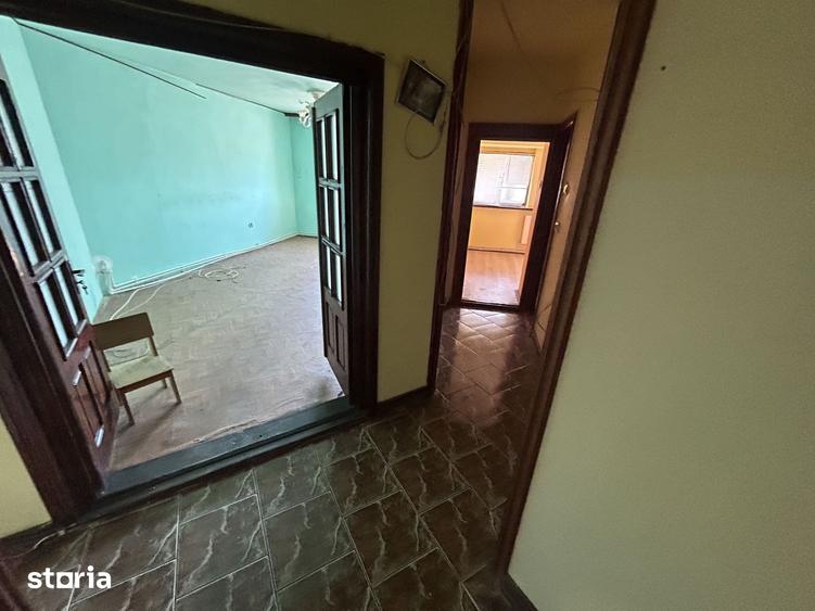 Apartament cu 3 camere decomandat în Gara