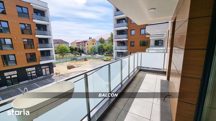 Apartament cu 3 camere, mobilat în Săsar
