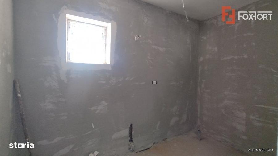 Casă cu 4 camere cu Teren 521 Mp în Utvin