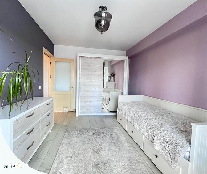 Apartament cu 3 camere în Bucium