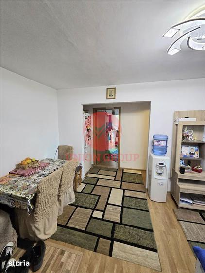 Apartament cu 3 camere, mobilat în Sud