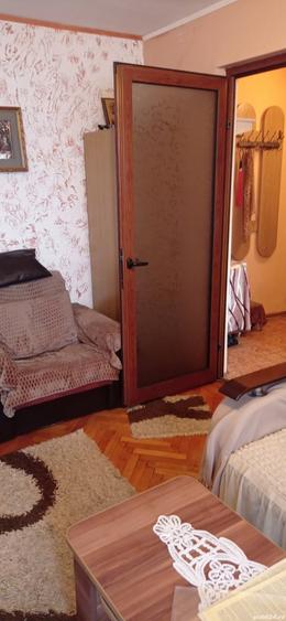 Apartament cu 3 camere nedecomandat în Viziru 1