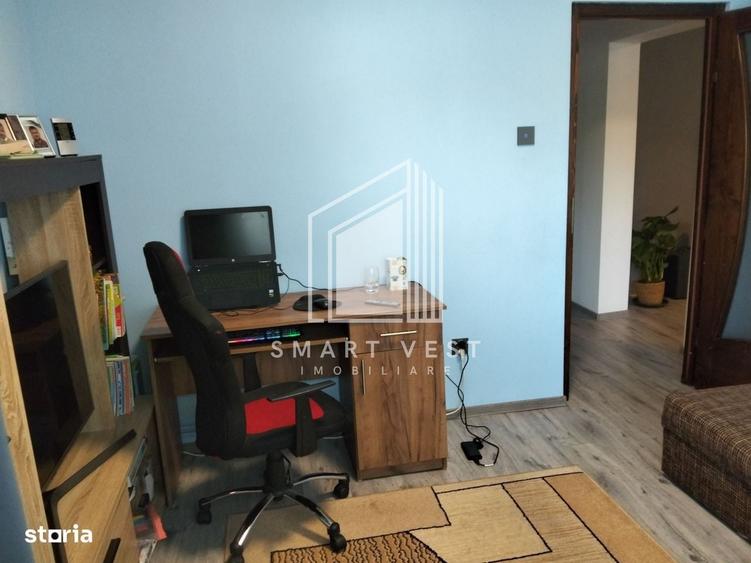 Apartament cu 3 camere în Micro 16