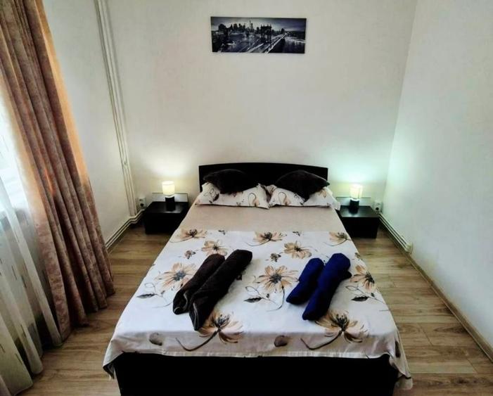 Apartament cu 2 camere semidecomandat, mobilat în Brazda lui Novac