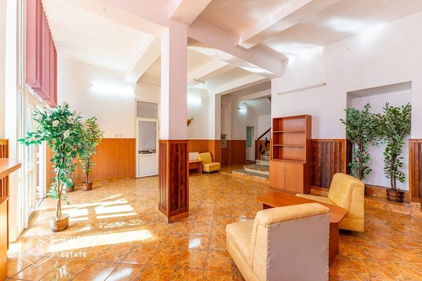Hotel/Pensiune, de 750 mp, în Săvârșin
