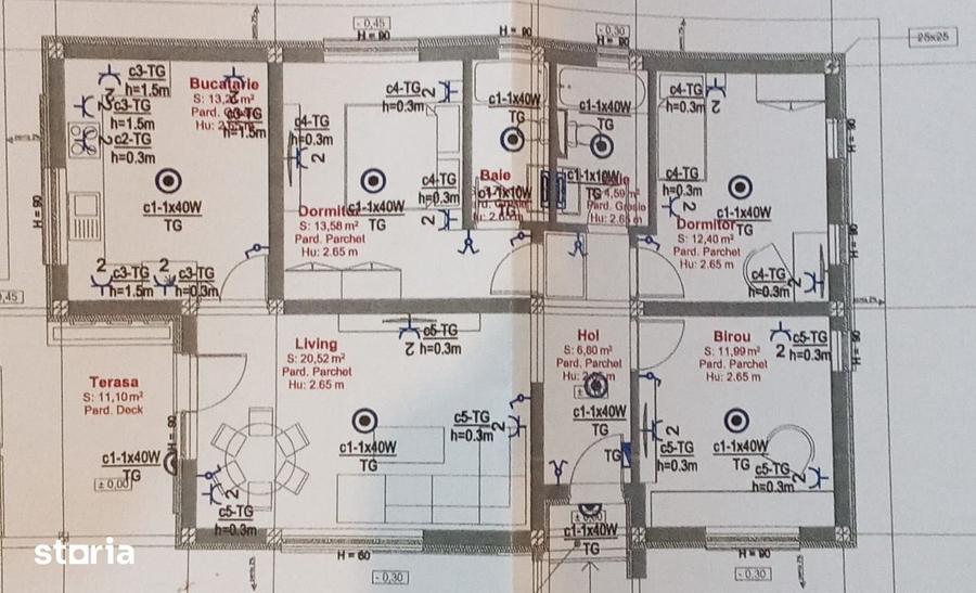 Casă cu 4 camere cu Teren 500 Mp în Bucium