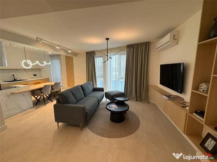 Apartament cu 2 camere decomandat în Ultracentral
