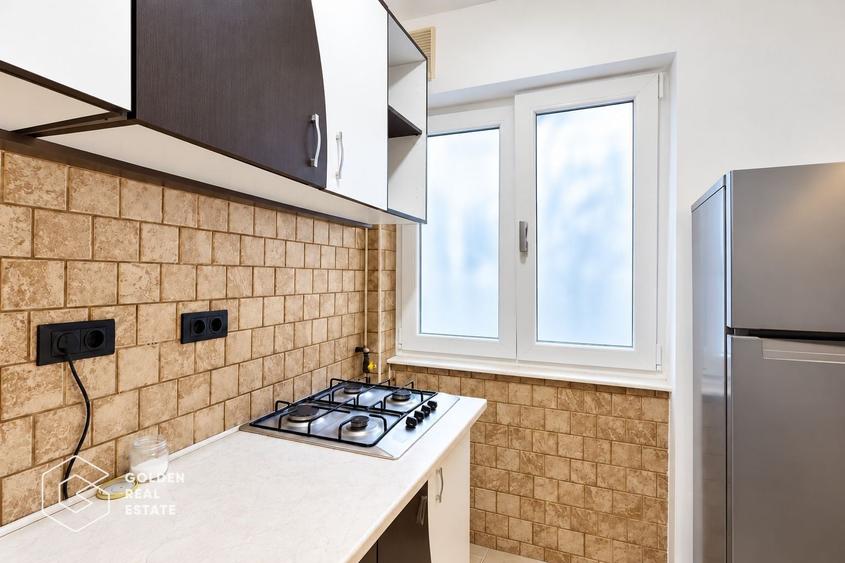 Apartament cu 2 camere decomandat, mobilat în Central