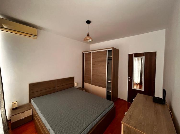 Apartament cu 2 camere, mobilat în Titan