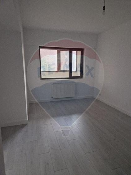 Apartament cu 2 camere decomandat, mobilat în Grozăvești