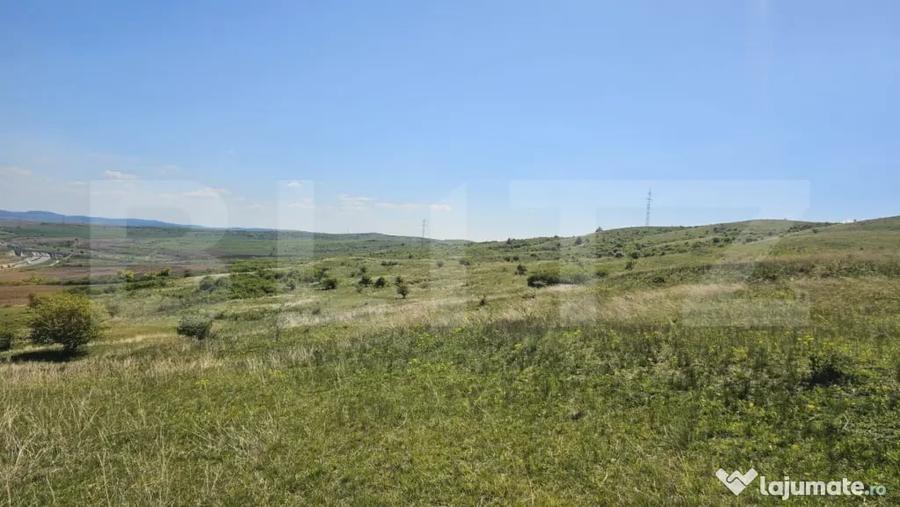 Teren în Moldovenești