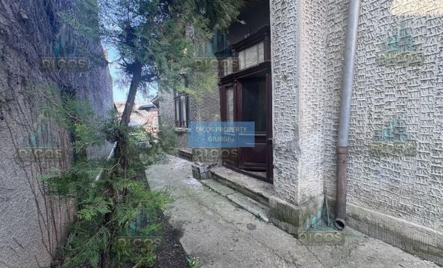 Casă individuală cu 3 camere cu Canalizare în Semicentral