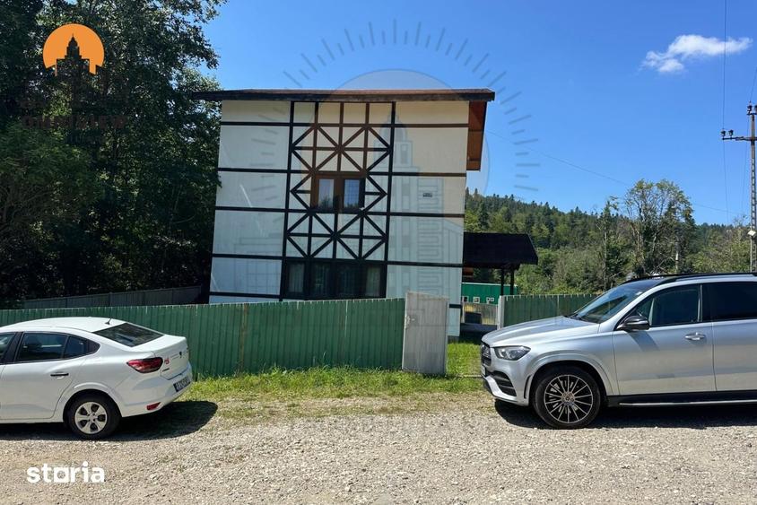 Casă cu 5 camere cu Teren 300 Mp în Central
