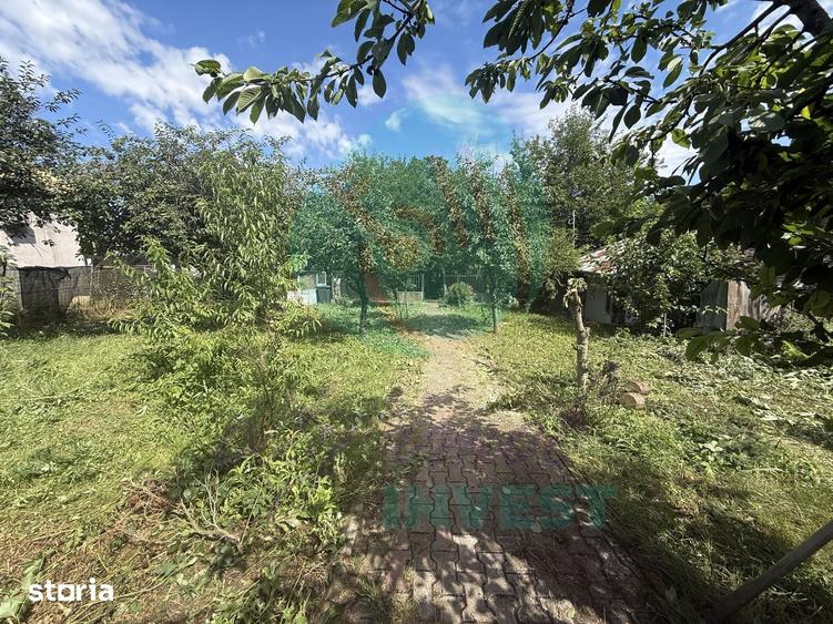 Casă cu 5 camere cu Teren 1000 Mp în Moara Domnească