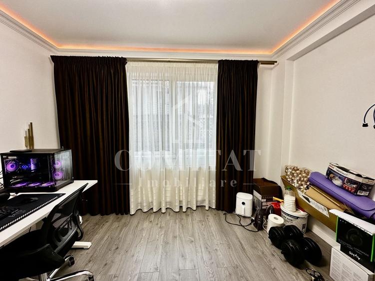 Apartament cu 3 camere decomandat, mobilat în Florești