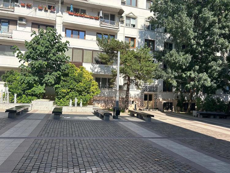 Apartament cu 2 camere semidecomandat în Ultracentral