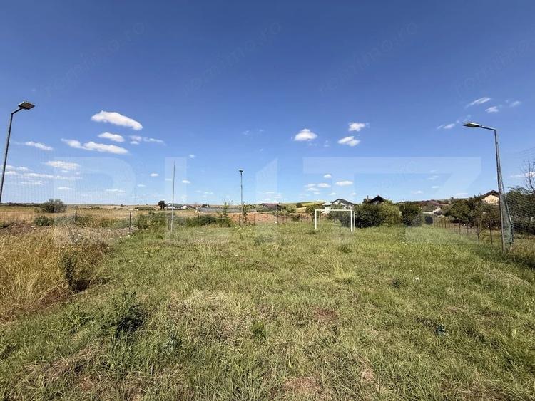 Casa de vacan?a 112 mp, teren 2200mp, piscina, teren fotbal, Ureche?ti - 12