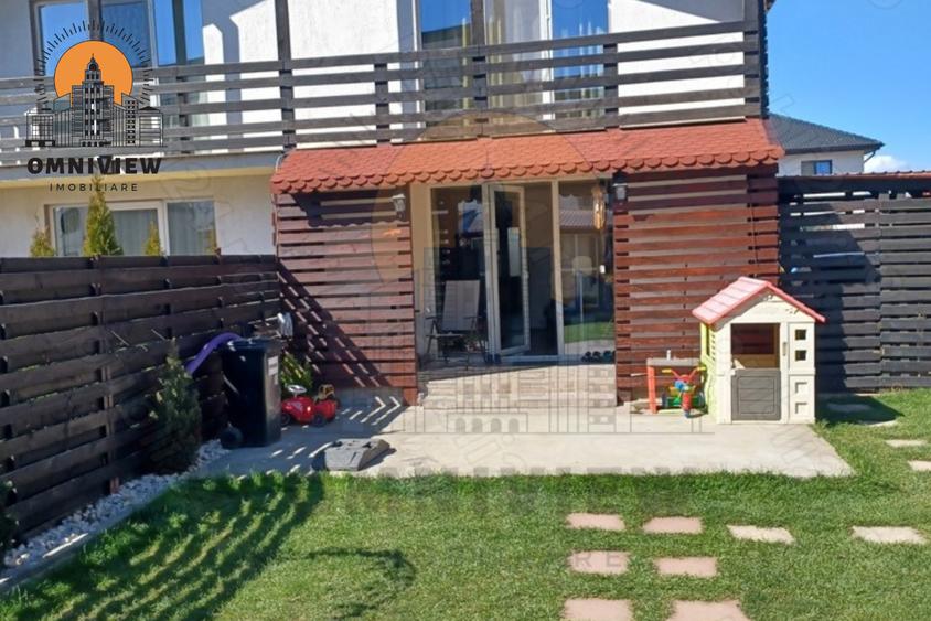 Duplex cu 4 camere cu Canalizare în Ghimbav