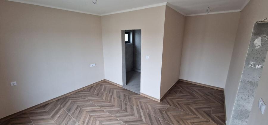 Casă individuală cu 3 camere cu Canalizare în Agigea