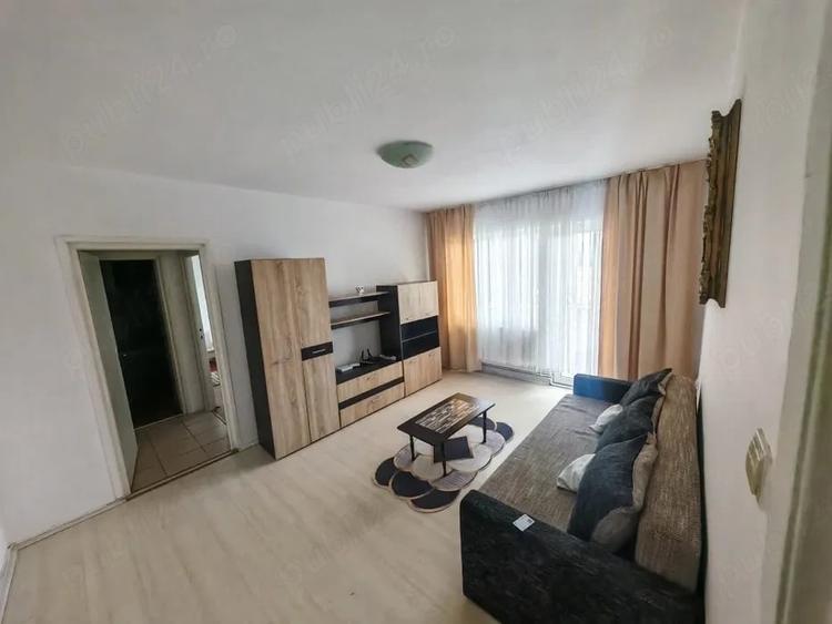 Apartament cu 2 camere semidecomandat în Podgoria