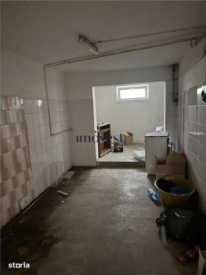 Casă cu 5 camere cu Teren 400 Mp în Titulescu