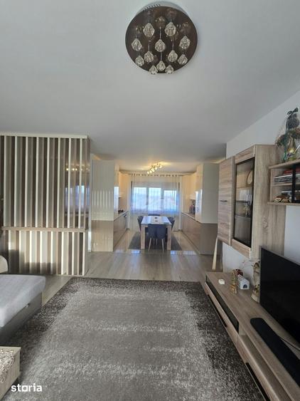 Apartament cu 4 camere în Burdea