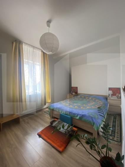 Casă individuală cu 4 camere cu Canalizare în Periferie