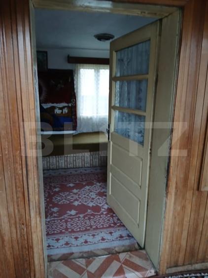Casă cu 8 camere cu Canalizare în Plutonița