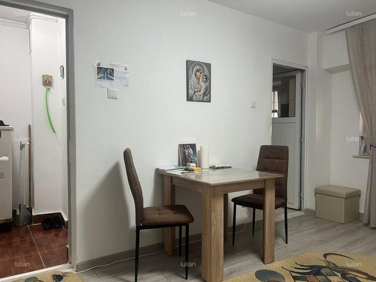 Garsonieră semidecomandată în CET