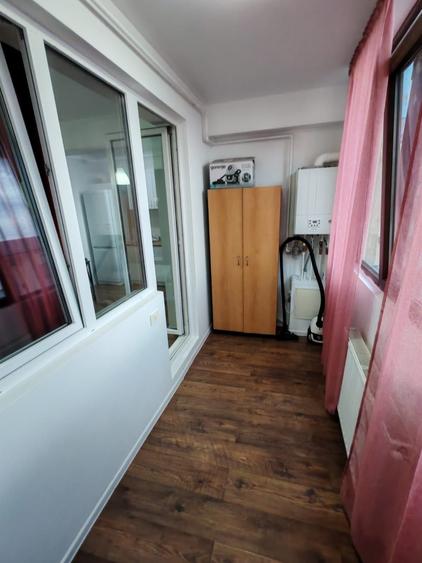 Garsonieră semidecomandată în Roșu