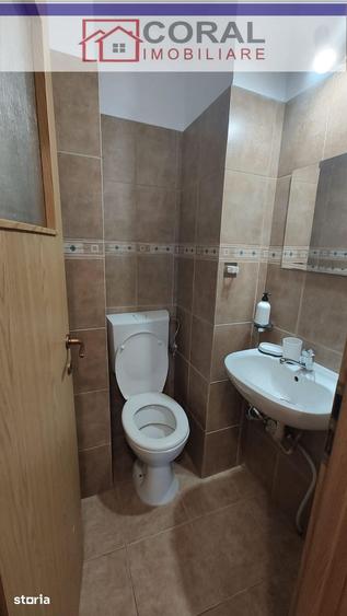 Apartament cu 3 camere în Decebal