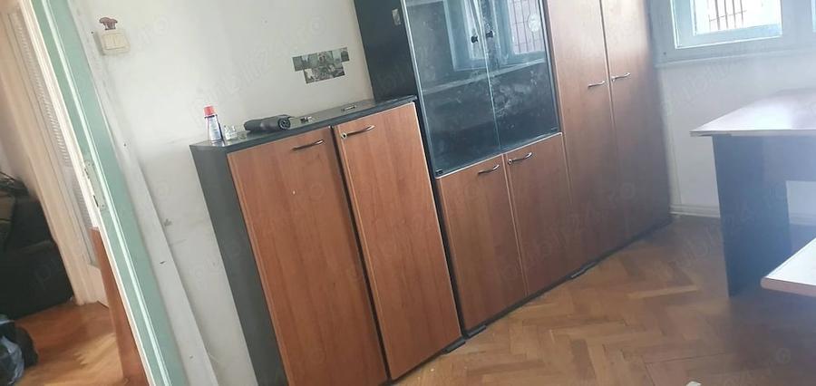 Apartament cu 4 camere decomandat în Bălcescu