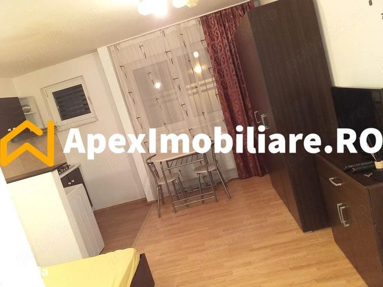 Garsonieră semidecomandată în Titan